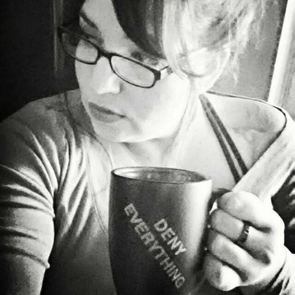 Meet your Posher, Cecily